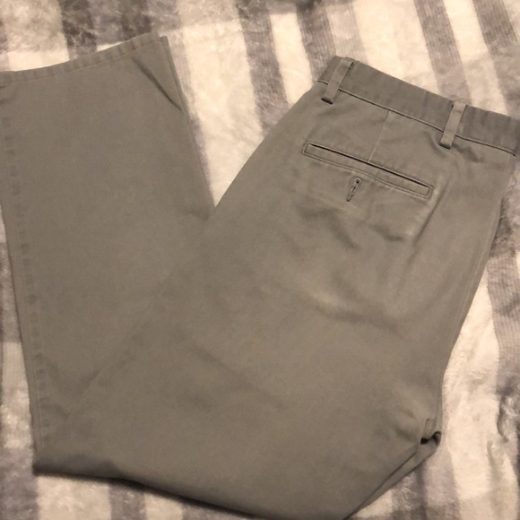 Dockers Pants - Picture 2 of 4
